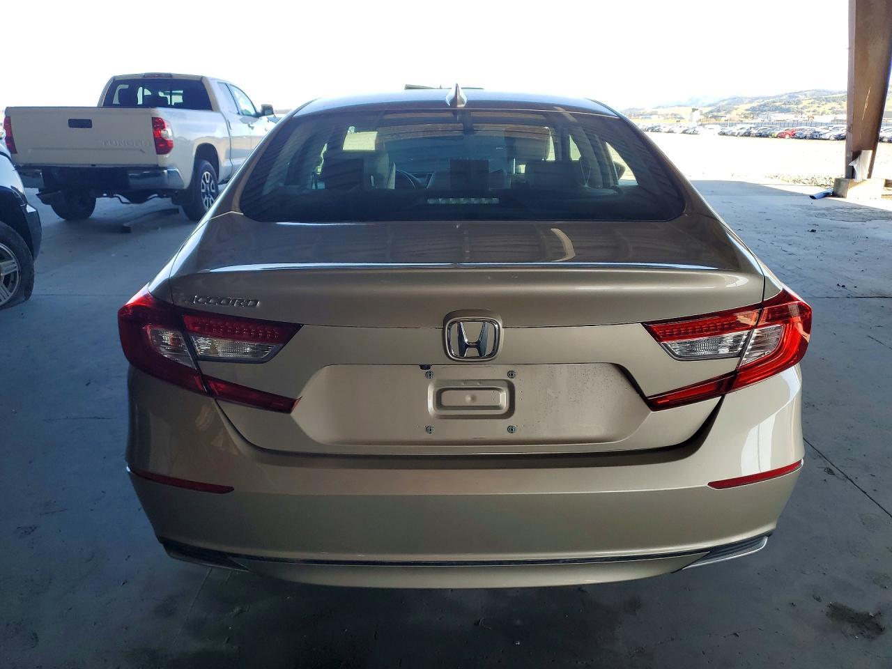 2018 Honda Accord Ex - Фото 6
