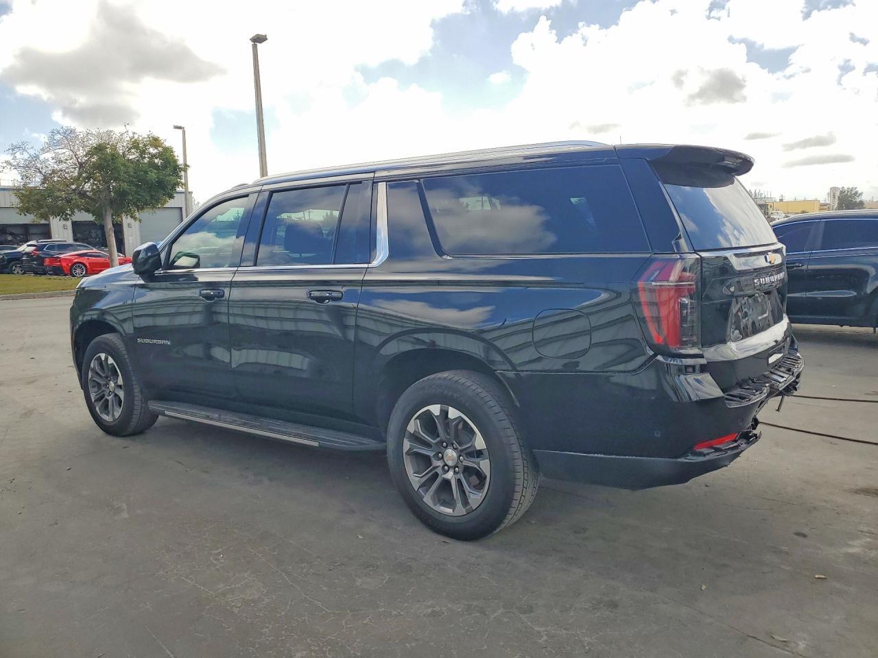 2025 Chevrolet Suburban C1500 Ls - Image 2