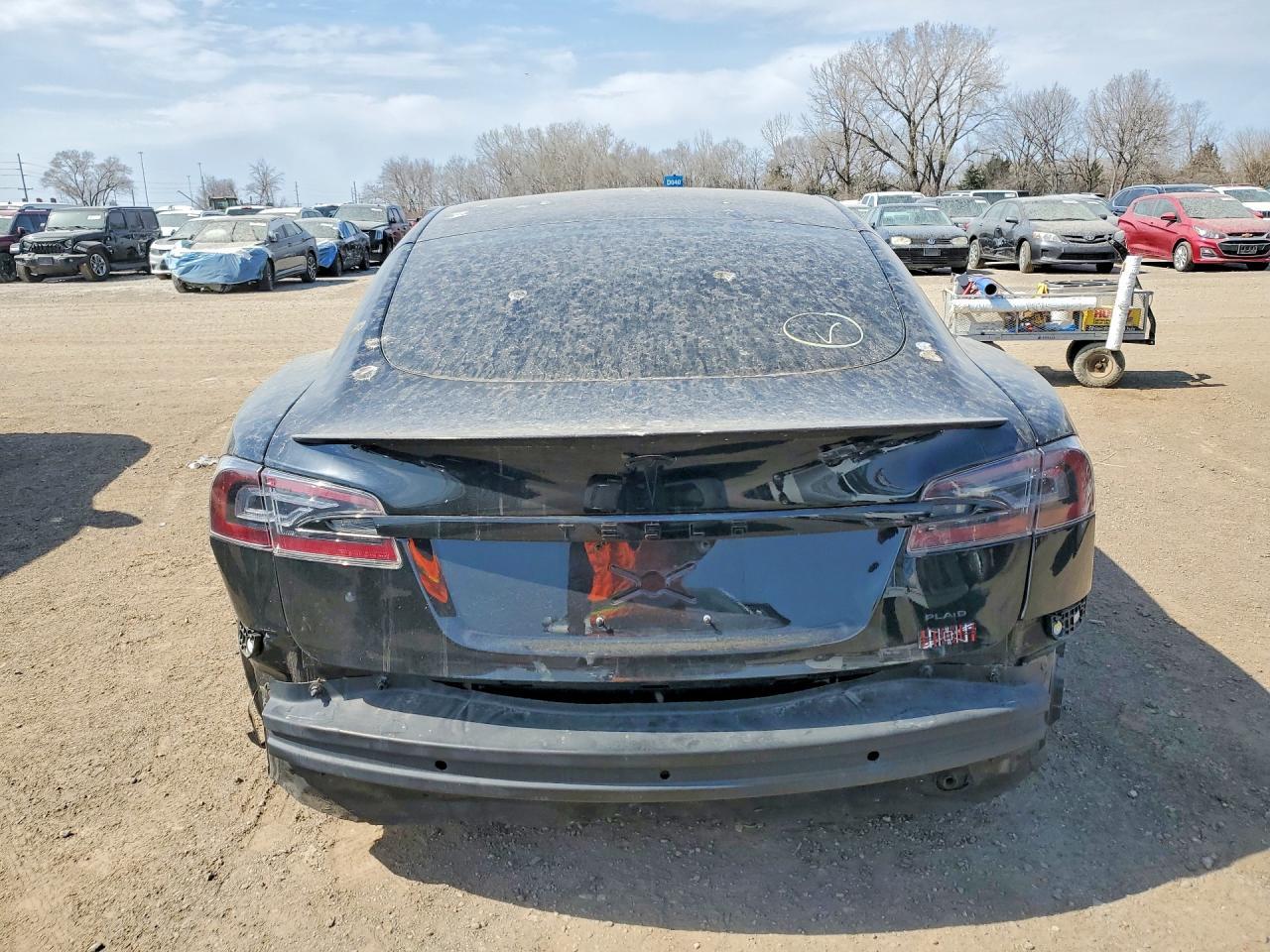 2022 Tesla Model S - Image 6