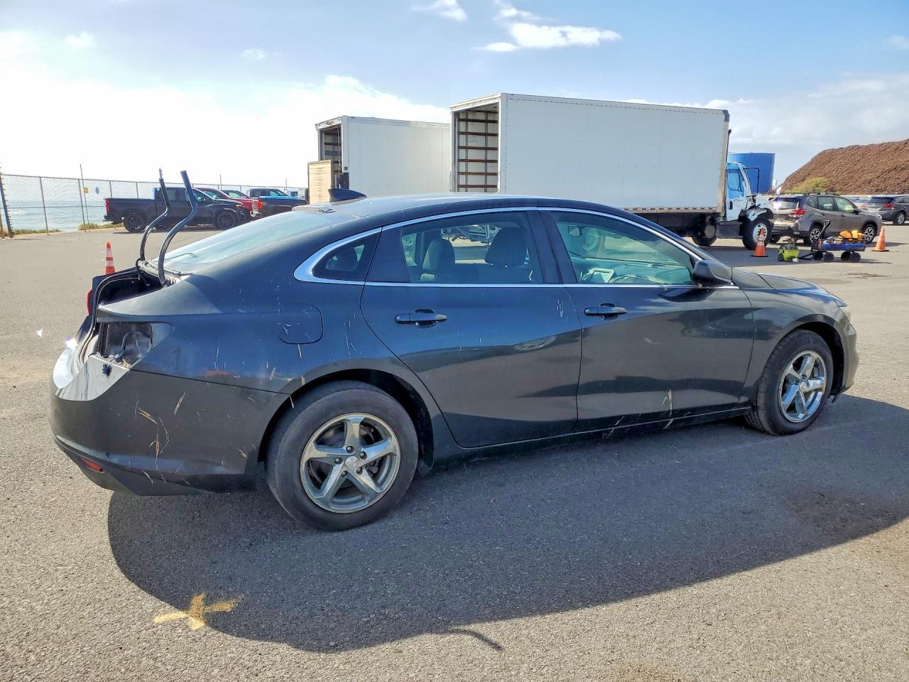 2017 Chevrolet Malibu Ls - Фото 3
