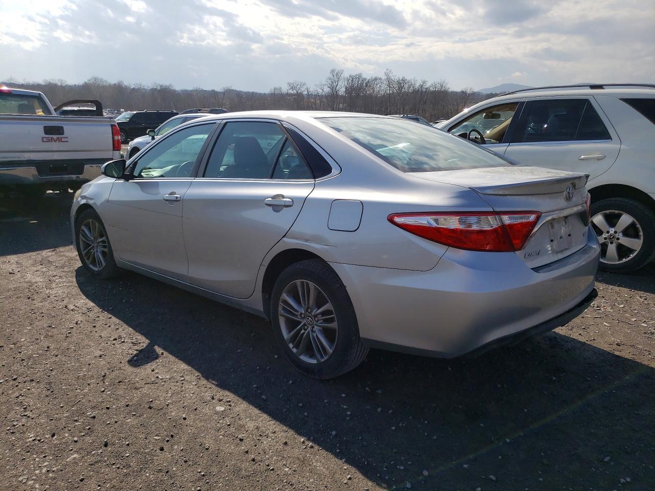 2017 Toyota Camry Se - Image 2