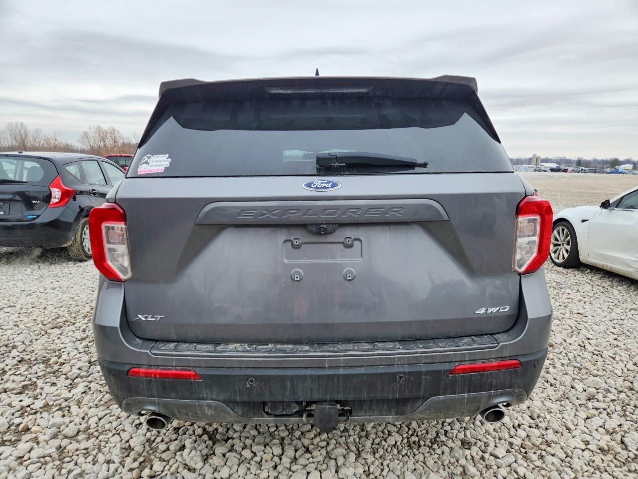 2022 Ford Explorer Xlt - Фото 6