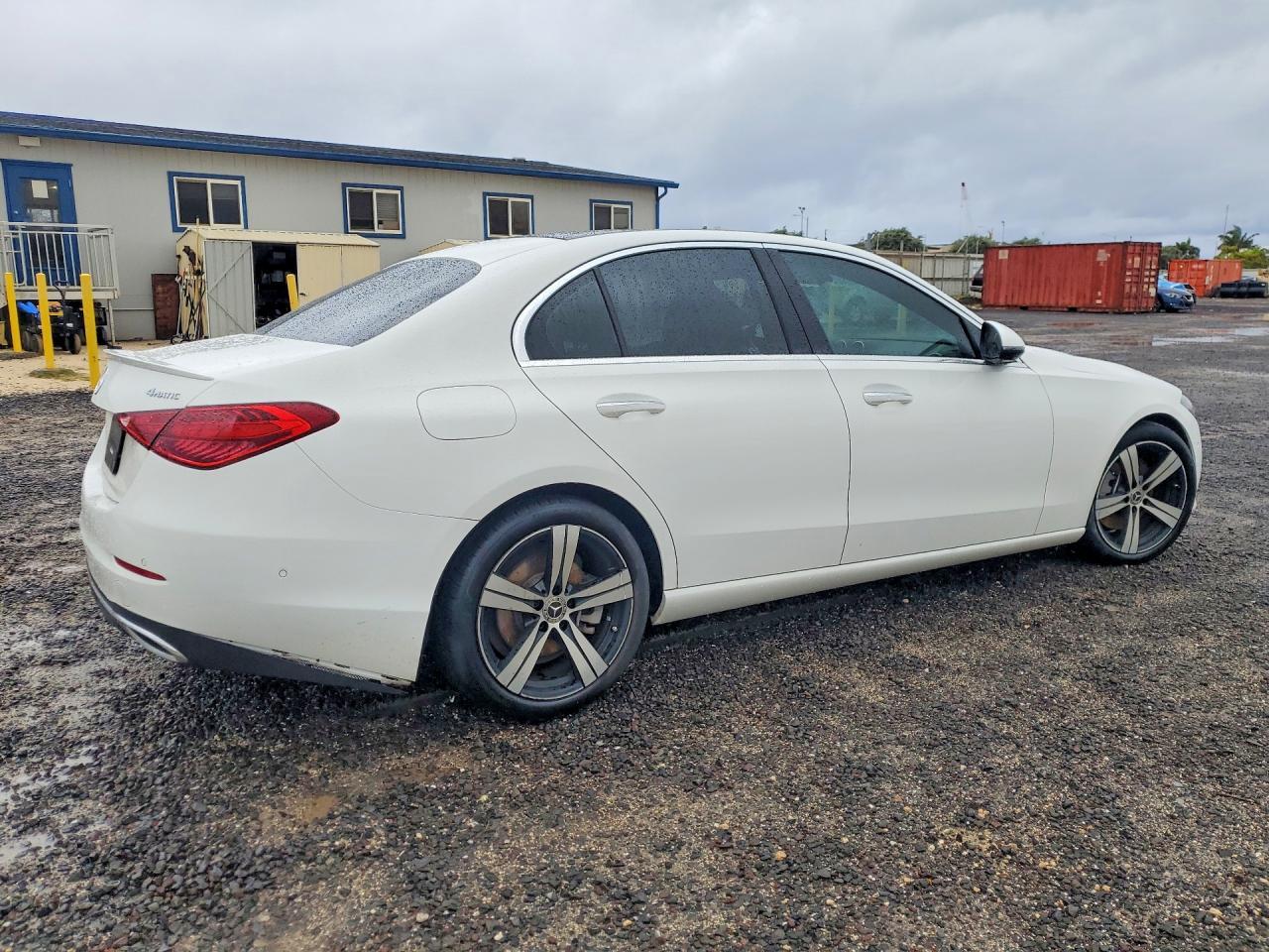 2024 Mercedes-Benz C 300 4Matic - Фото 3