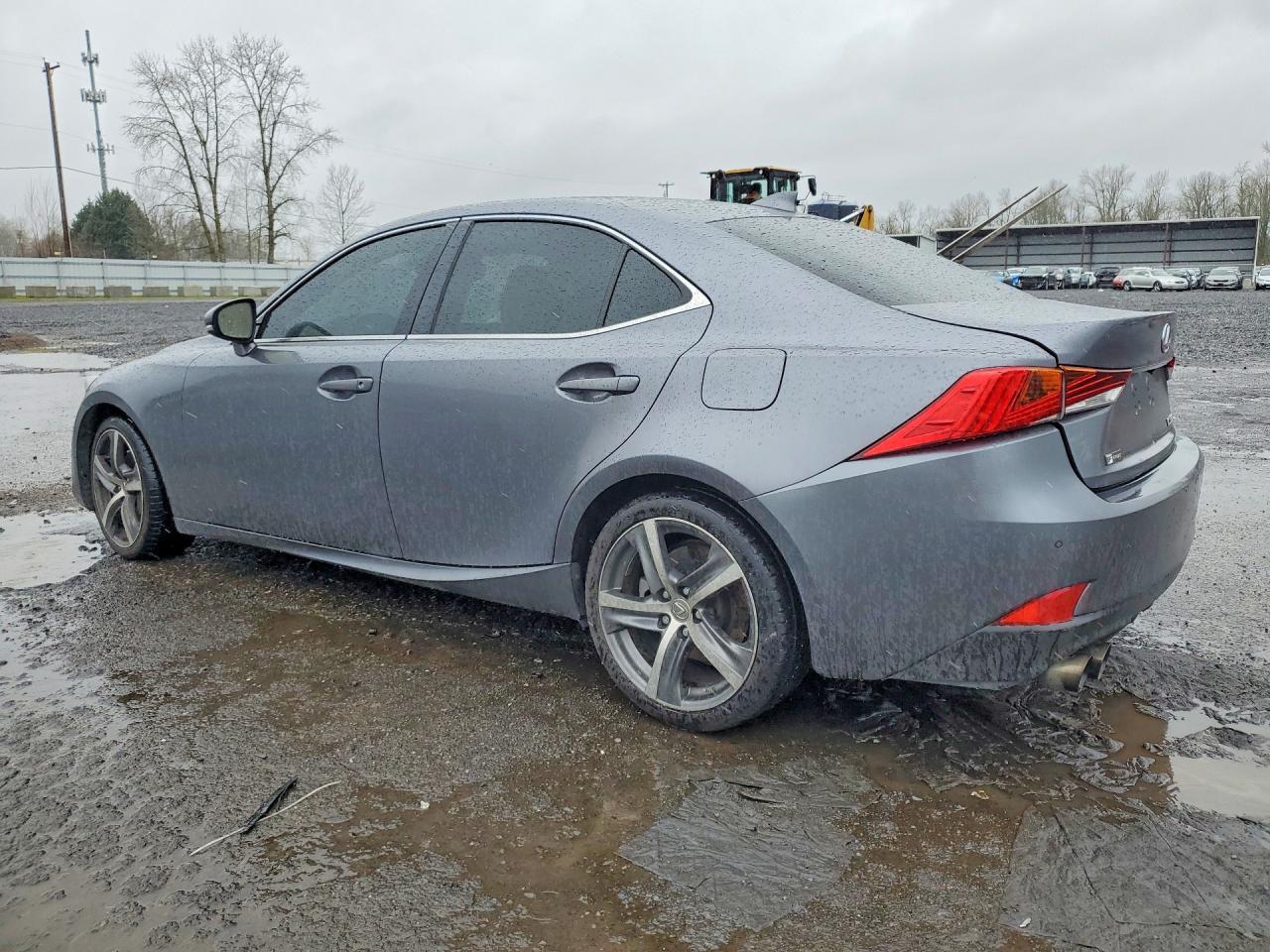 2017 Lexus Is 300 Base - Фото 2