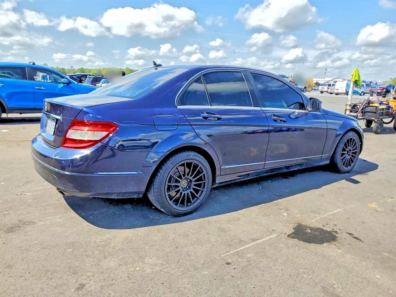 2008 Mercedes-Benz C 300 - Фото 3