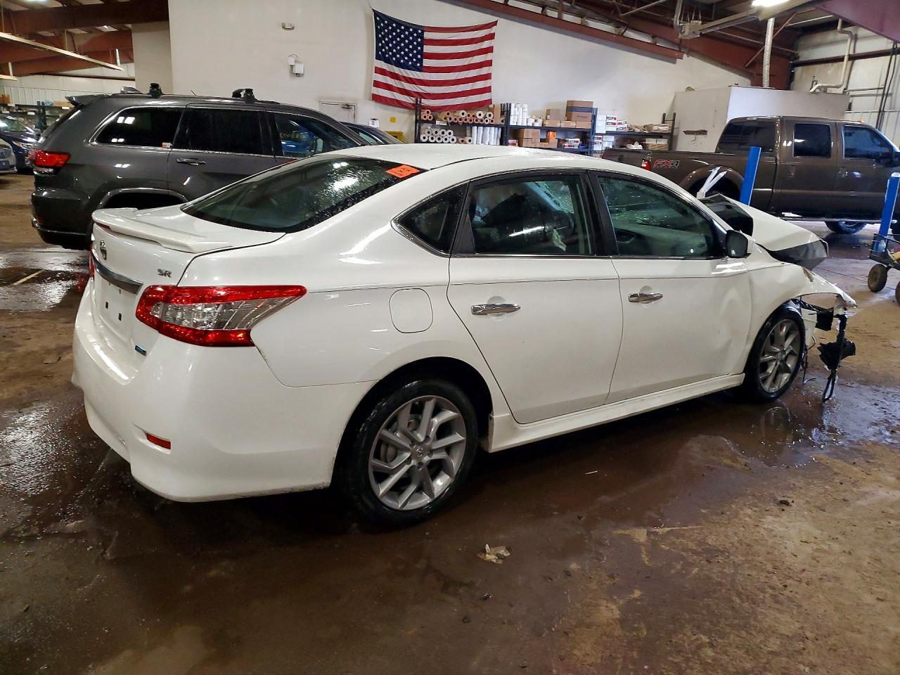 2014 Nissan Sentra Sr - Фото 3