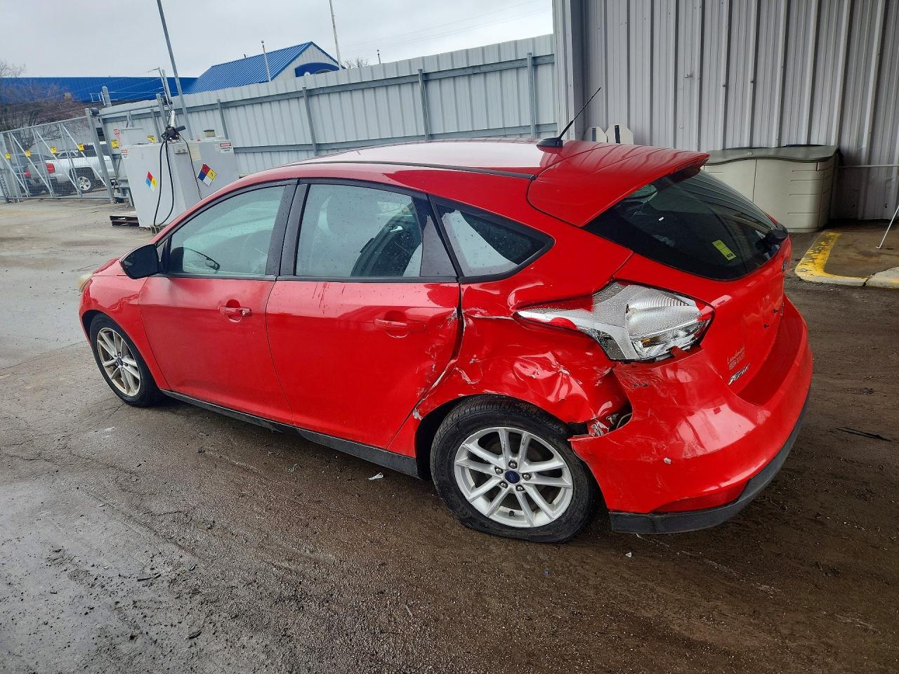 2015 Ford Focus Se - Фото 2