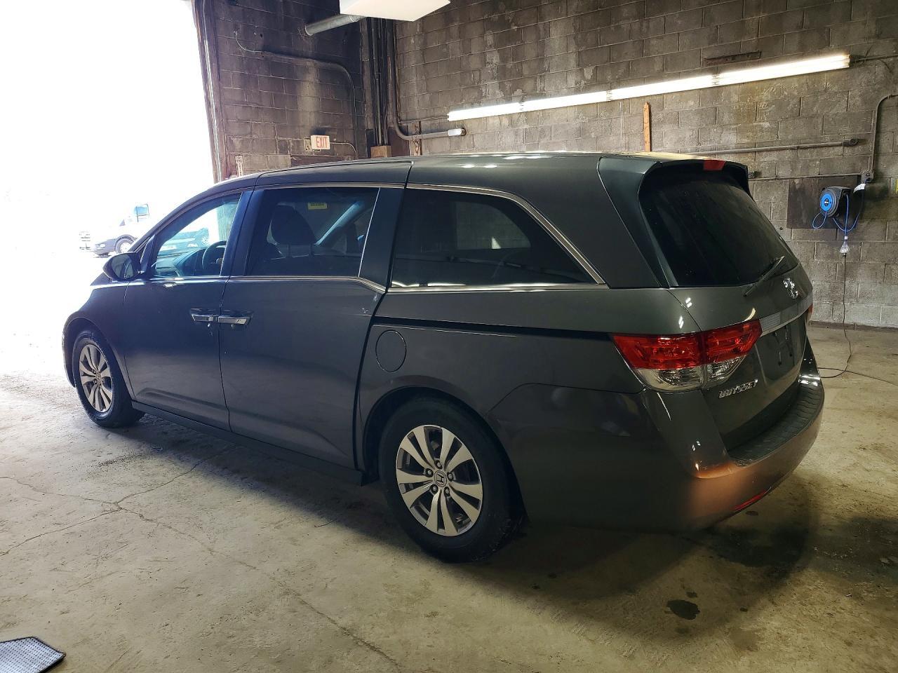 2014 Honda Odyssey Ex - Фото 2