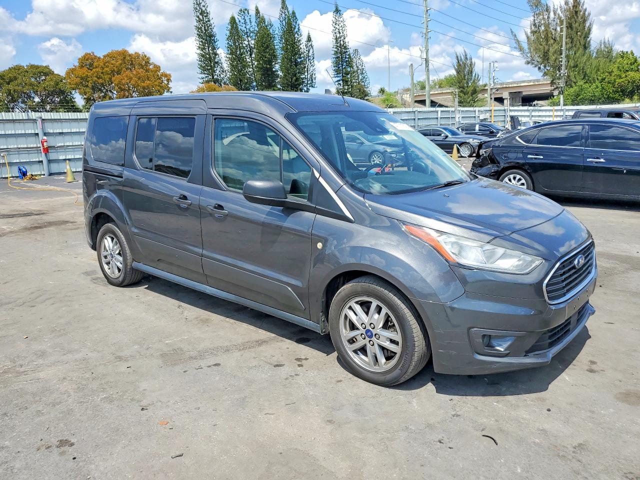 2020 Ford Transit Connect Xlt - Image 4