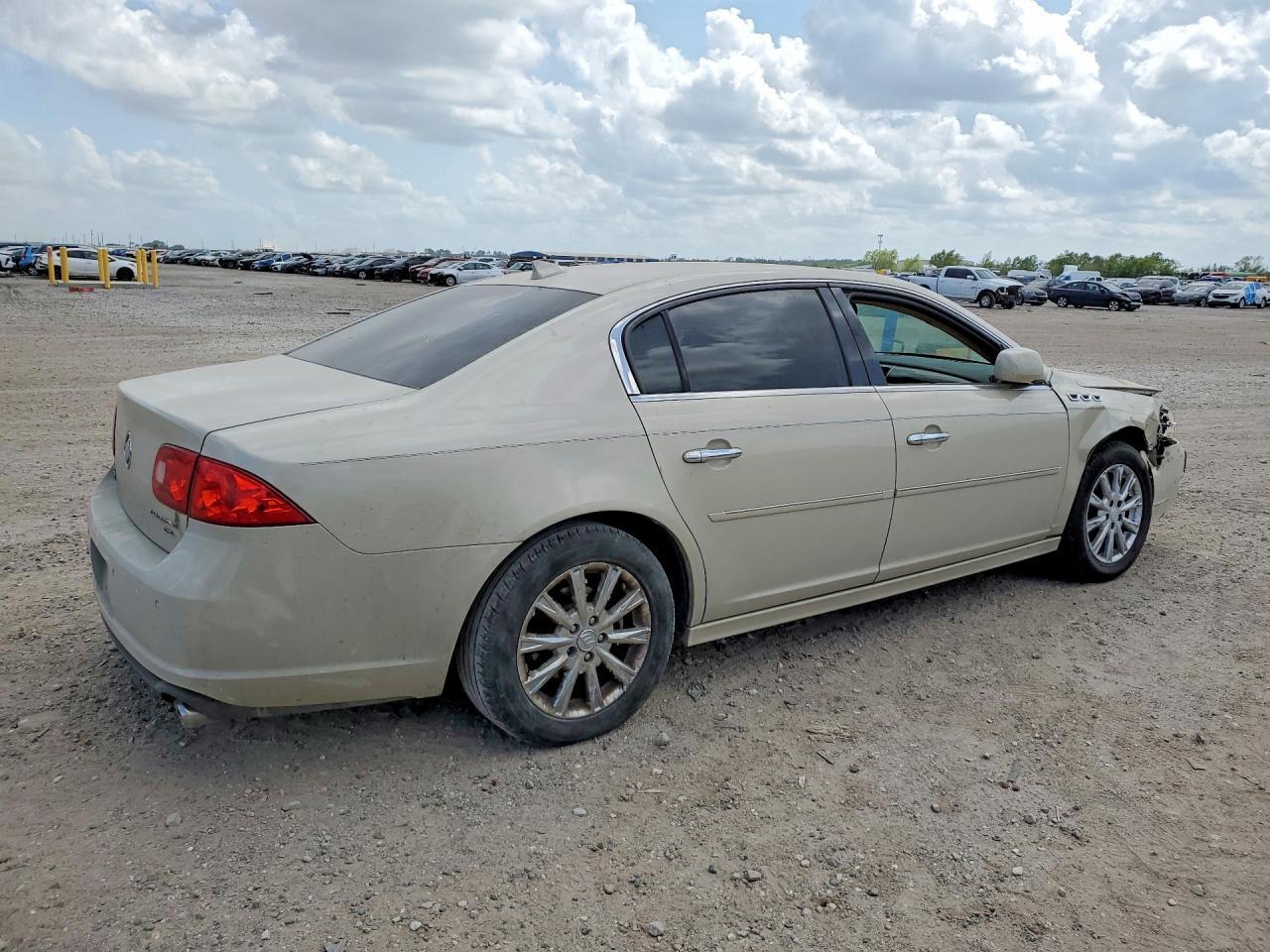 2011 Buick Lucerne Cxl - Фото 3