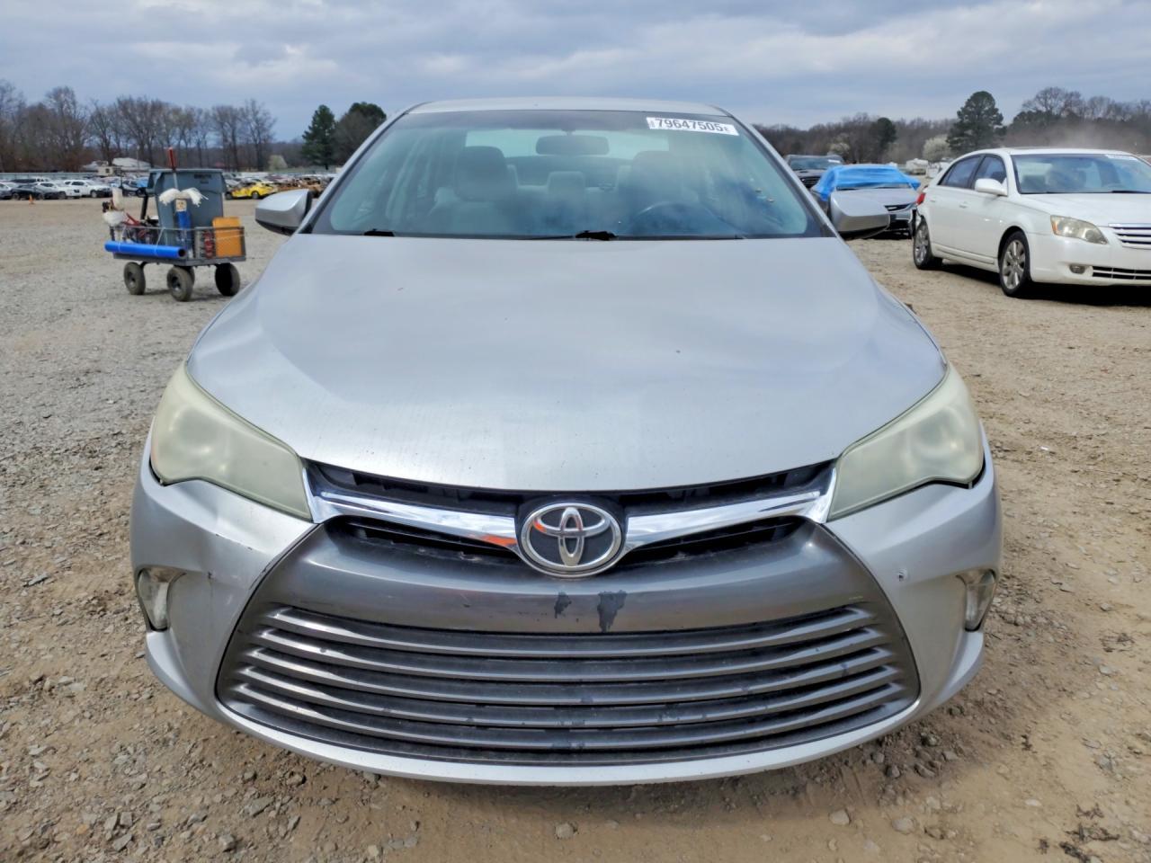 2015 Toyota Camry - Image 5