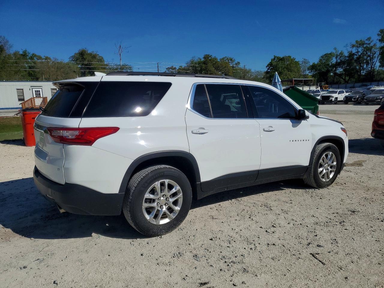 2019 Chevrolet Traverse Lt - Фото 3