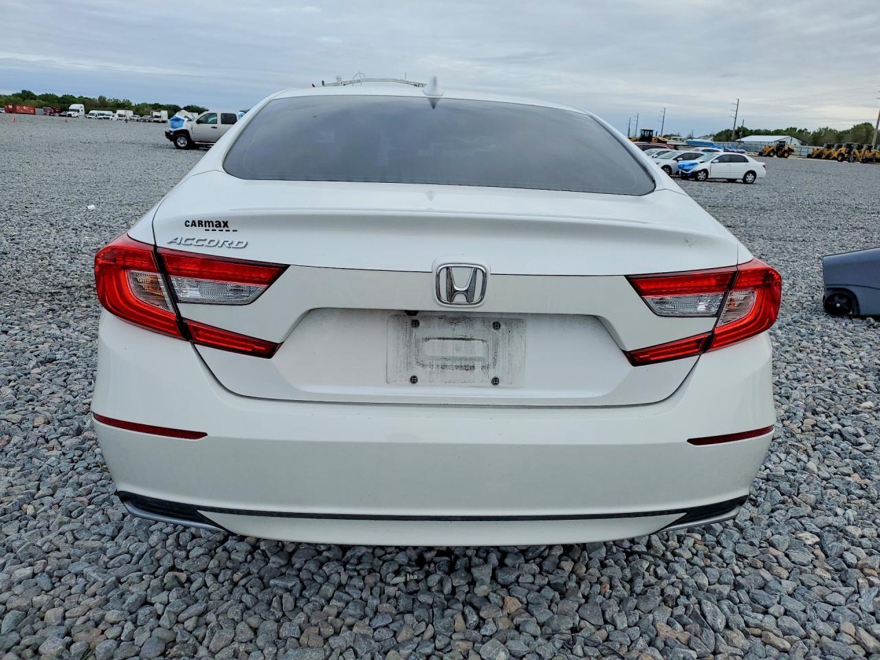 2018 Honda Accord Lx - Фото 6