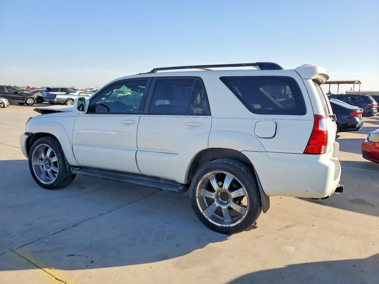 2006 Toyota 4Runner Limited - Image 2