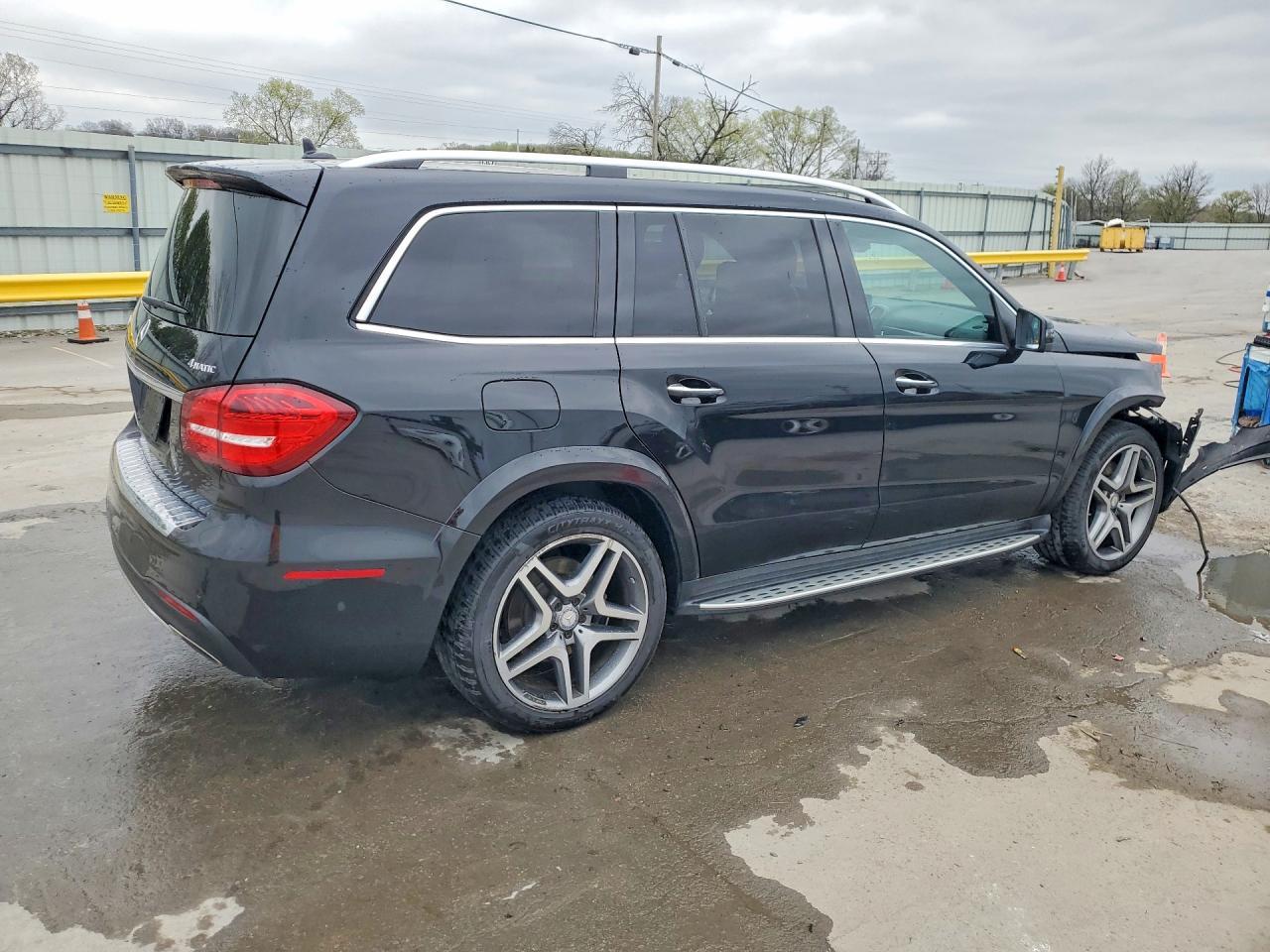 2017 Mercedes-Benz Gls 550 4Matic - Фото 3