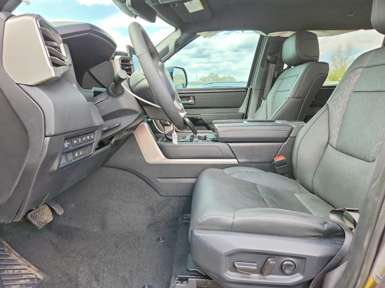 2025 Toyota Tundra Limited - Фото 7