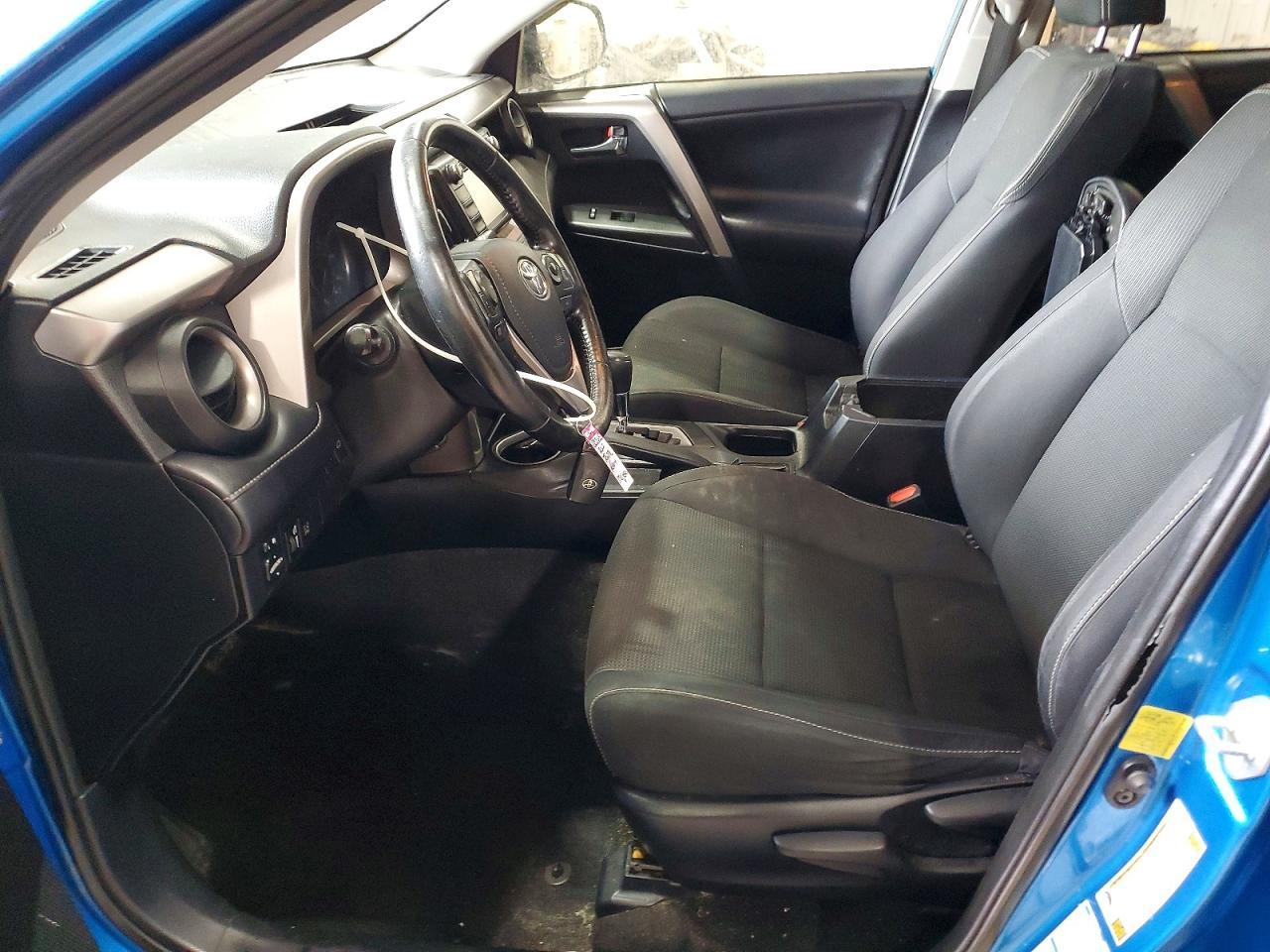 2017 Toyota Rav4 Xle - Image 7