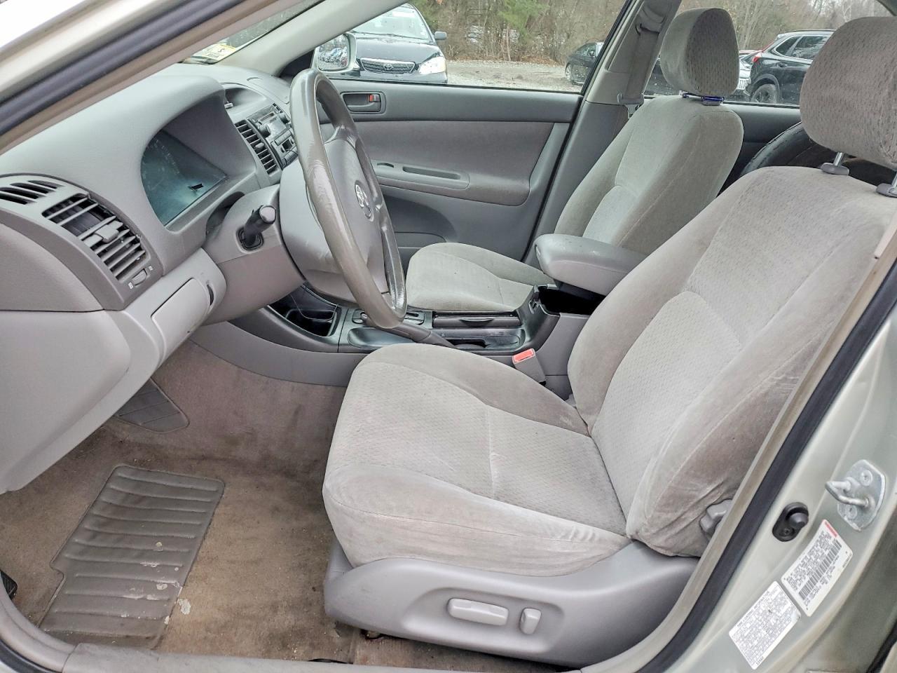 2002 Toyota Camry Le - Фото 7