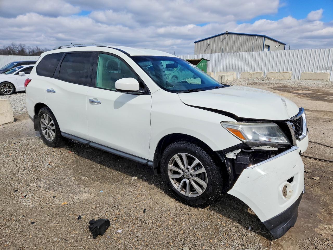 2016 Nissan Pathfinder S - Фото 4