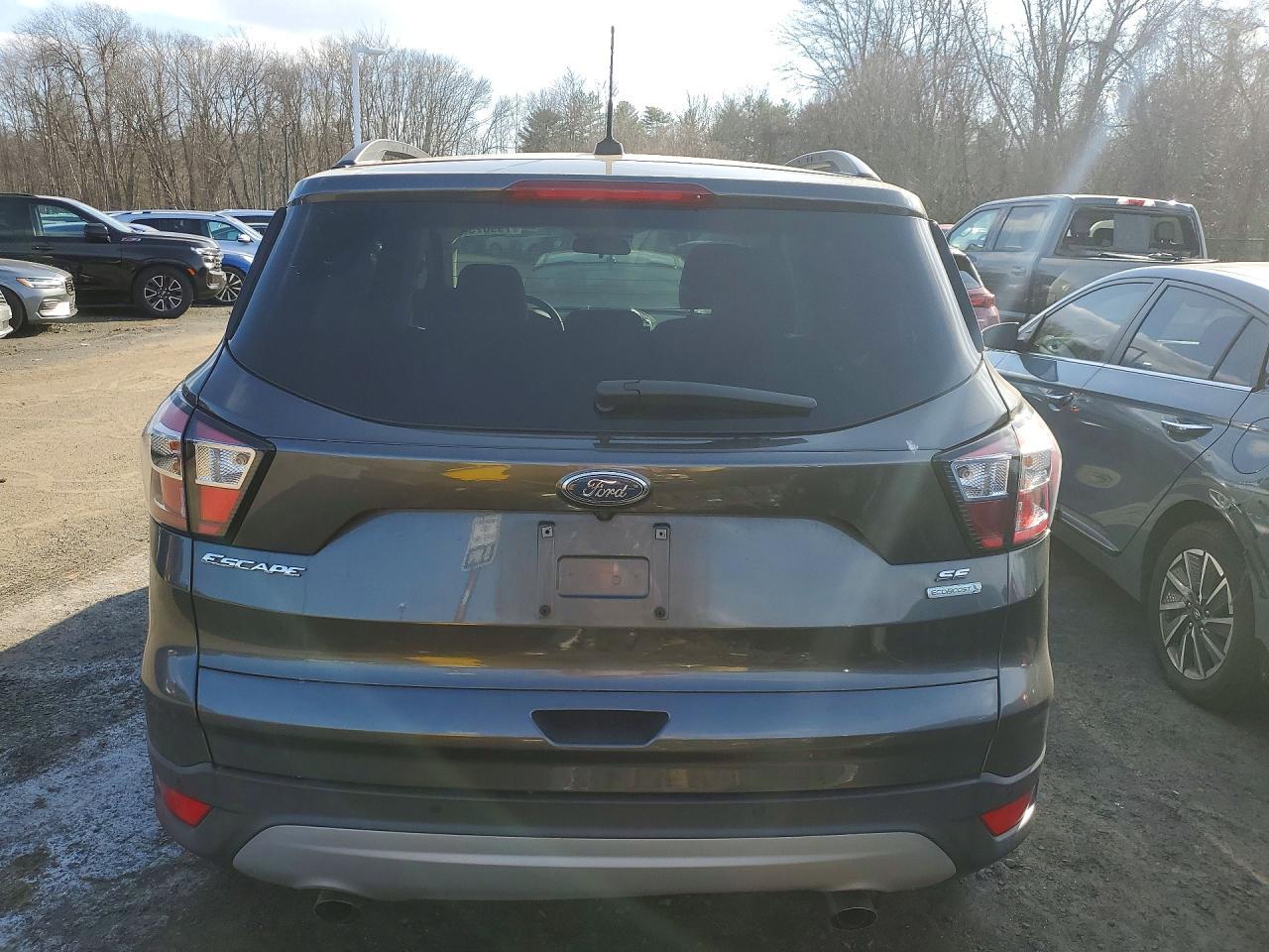 2017 Ford Escape Se - Фото 6