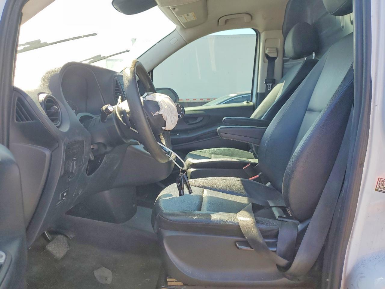 2020 Mercedes Benz Metris Delivery Van - Image 7