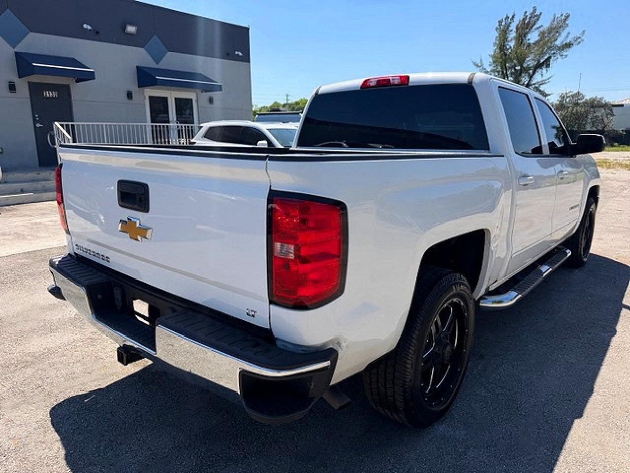 2018 Chevrolet Silverado C1500 Lt - Фото 3