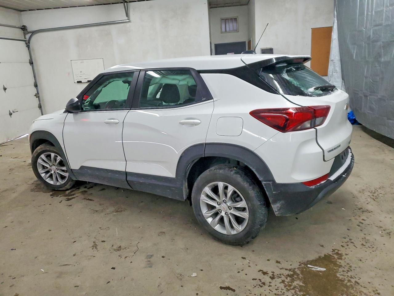 2023 Chevrolet Trailblazer Ls - Фото 2