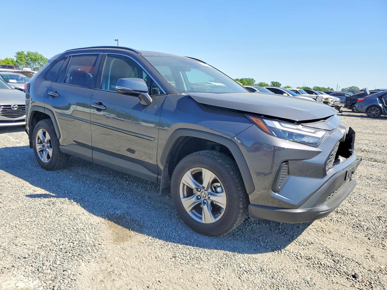 2025 Toyota Rav4 Xle - Image 4
