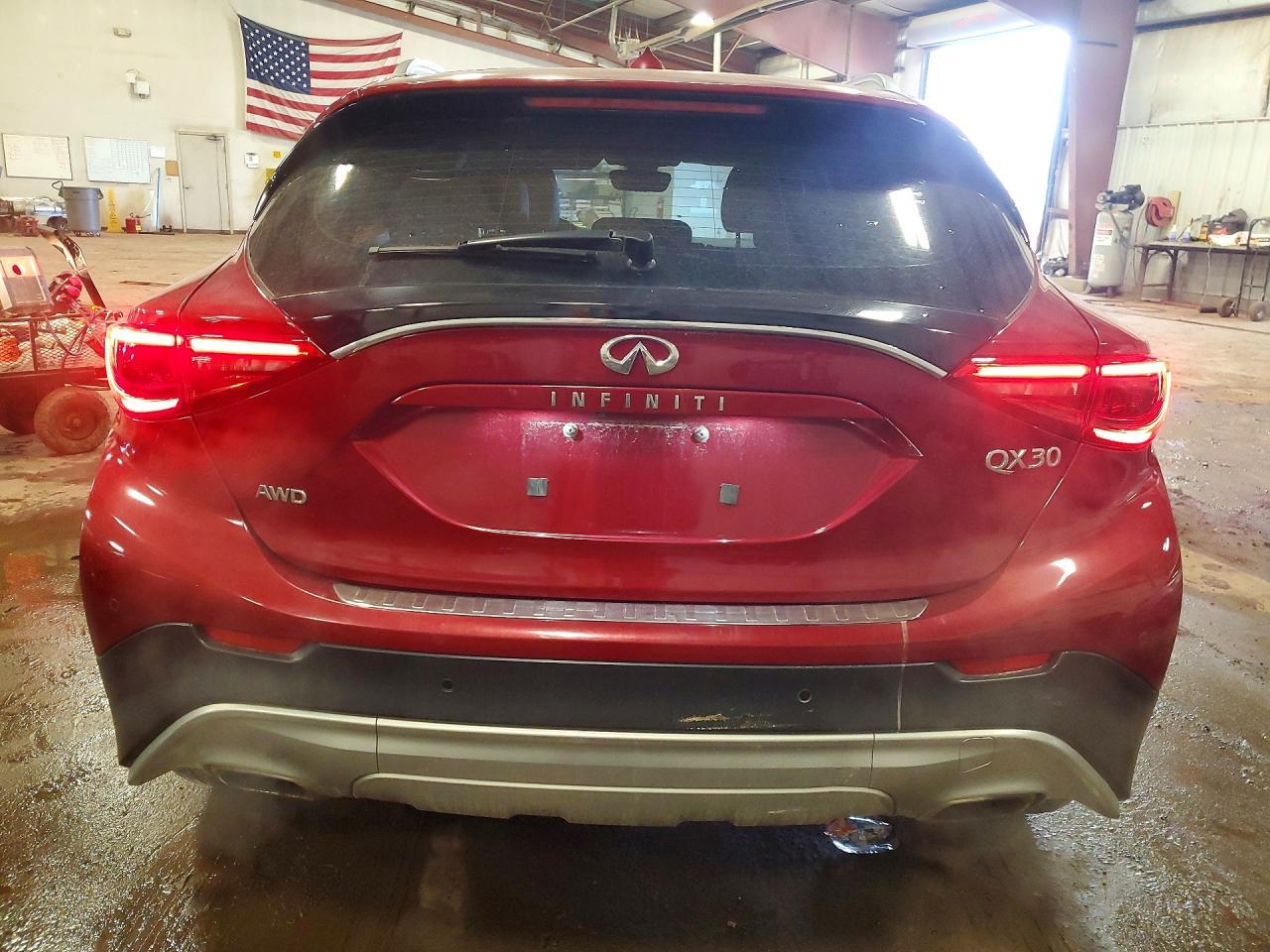 2017 Infiniti Qx30 Premium - Фото 6