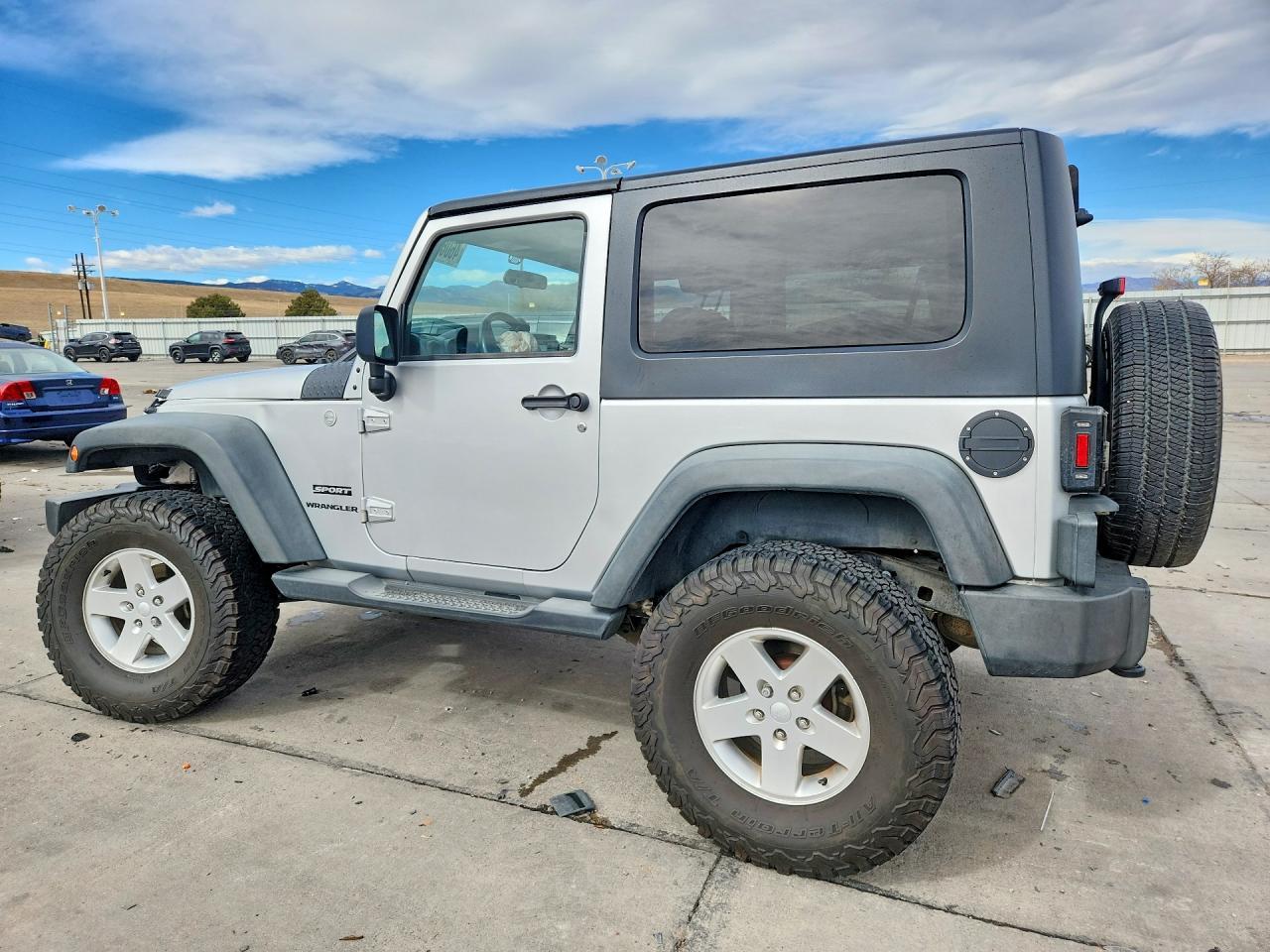 2010 Jeep Wrangler Sport - Фото 2