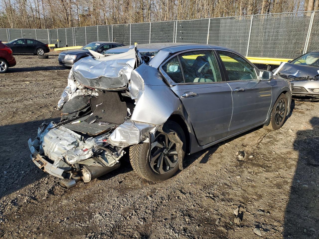 2016 Honda Accord Ex - Фото 3