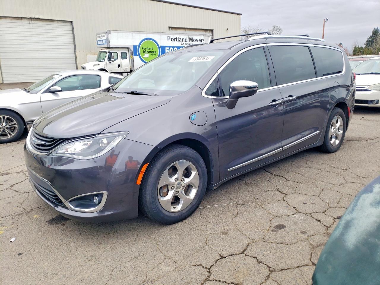 2018 Chrysler Pacifica Hybrid Limited