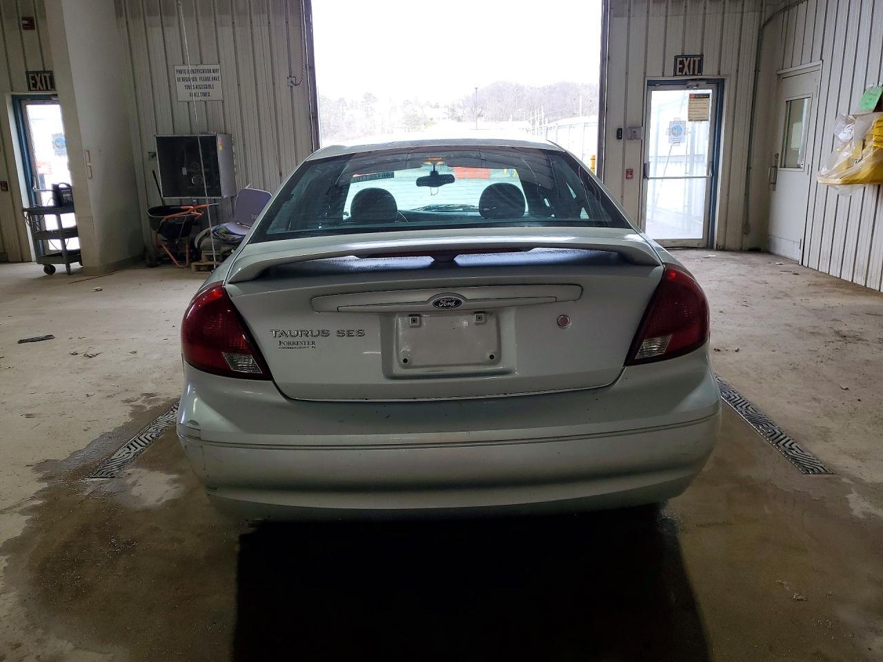 2002 Ford Taurus Ses - Фото 6