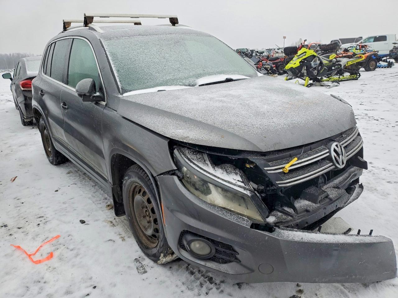 2015 Volkswagen Tiguan S - Image 4