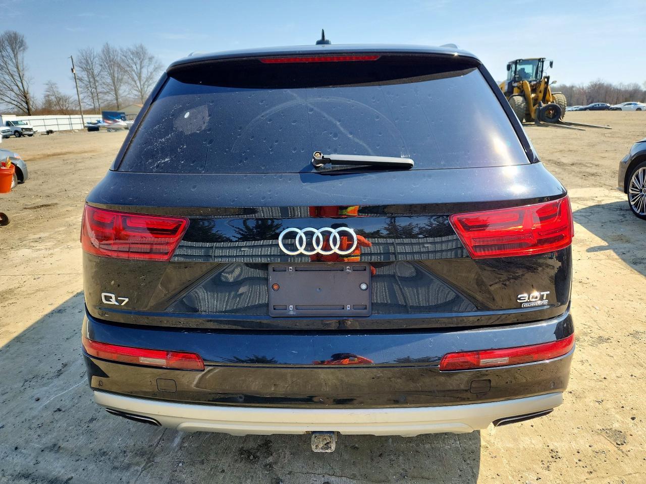 2017 Audi Q7 Premium Plus V6 - Image 6