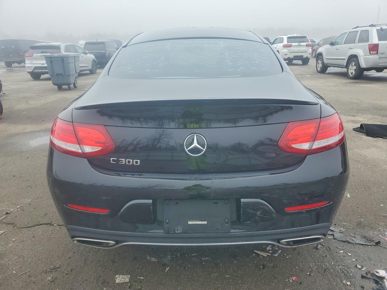 2017 Mercedes-Benz C 300 - Фото 6