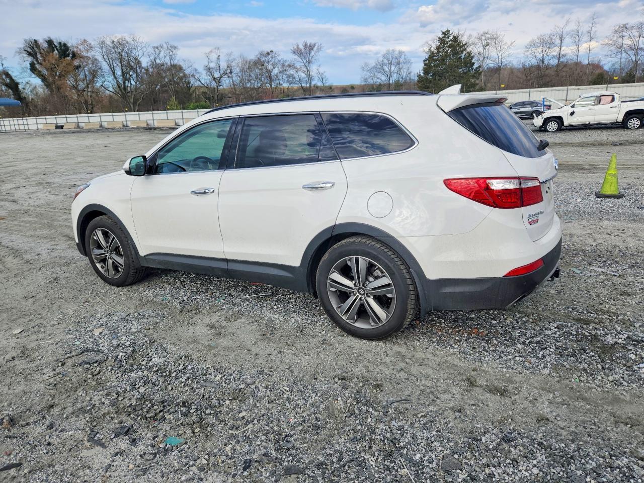 2015 Hyundai Santa Fe Limited - Фото 2