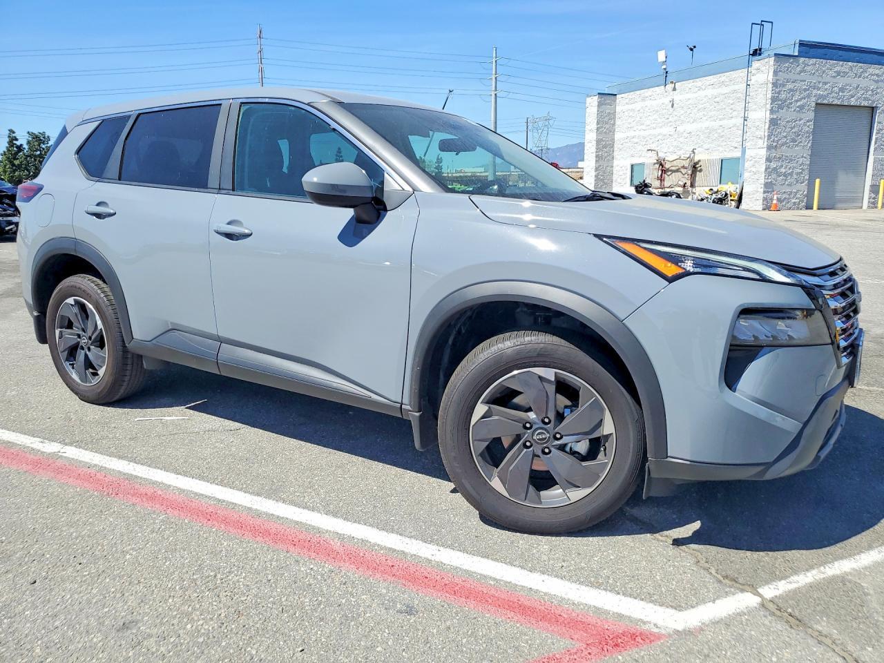 2026 Nissan Rogue Sv - Image 4