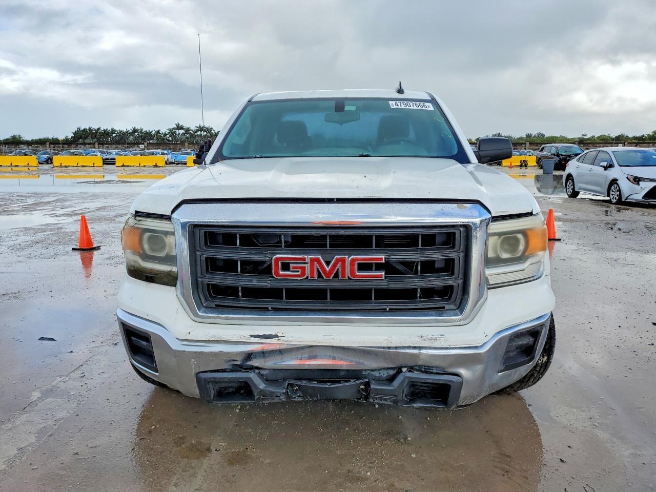 2015 GMC Sierra C1500 - Image 5