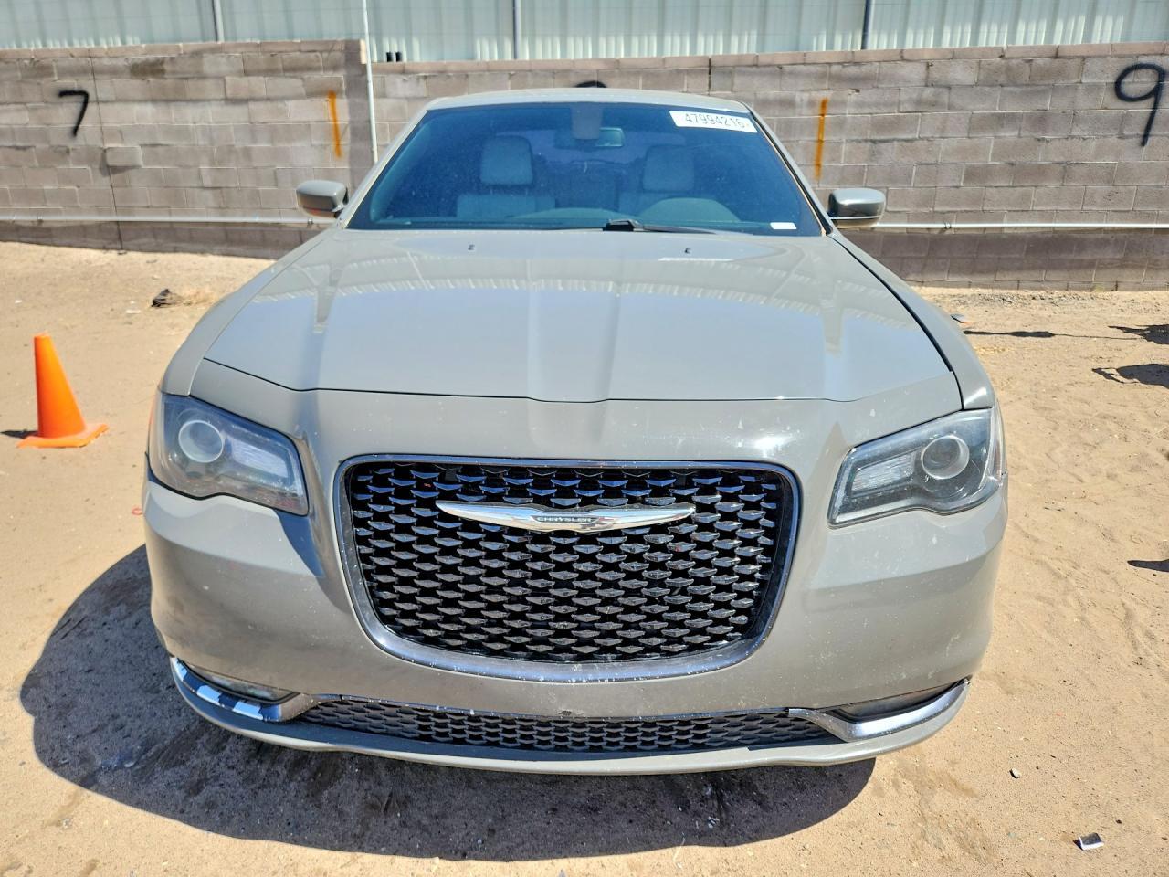 2017 Chrysler 300 S - Фото 5