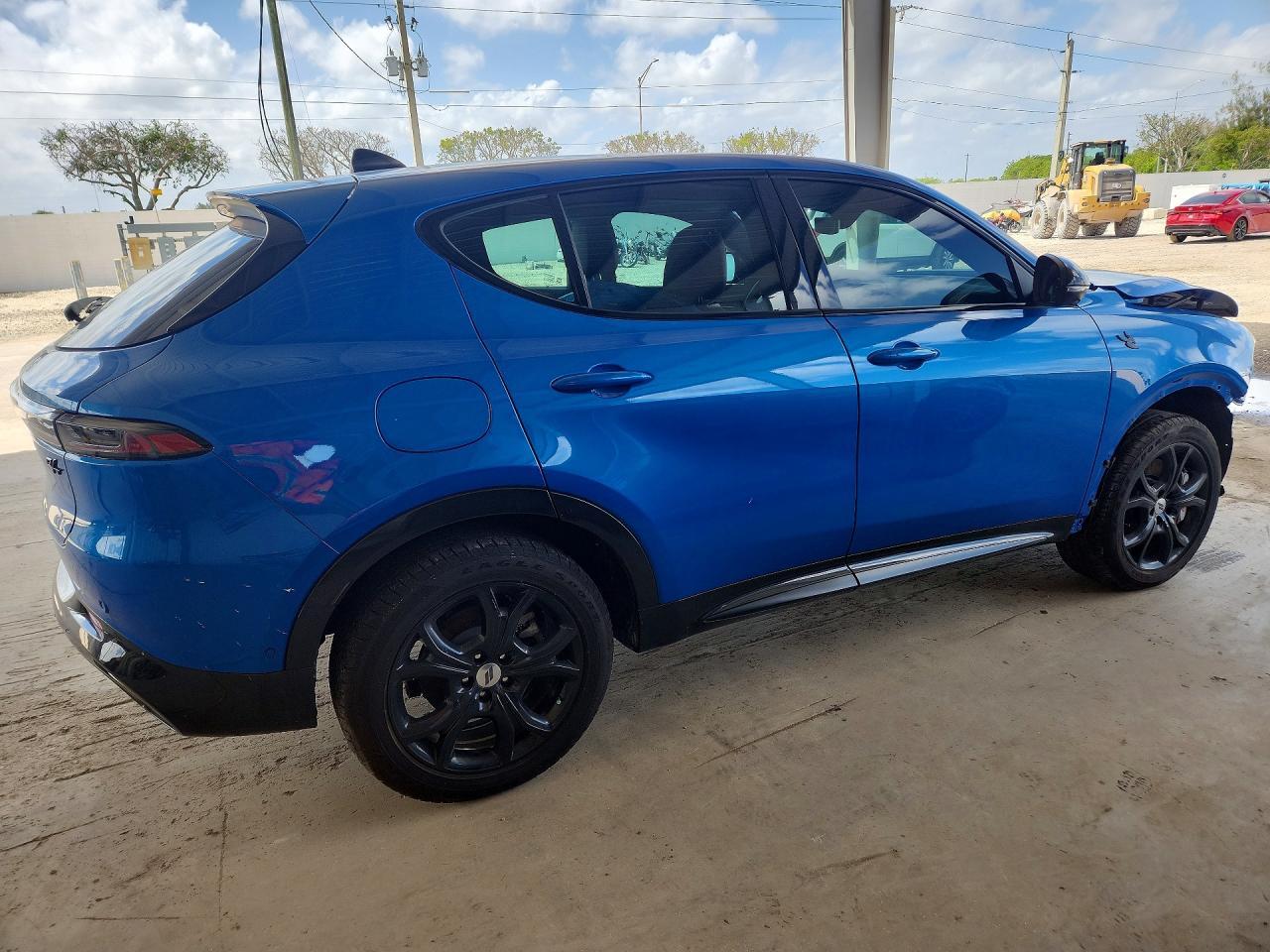 2024 Dodge Hornet R - Image 3