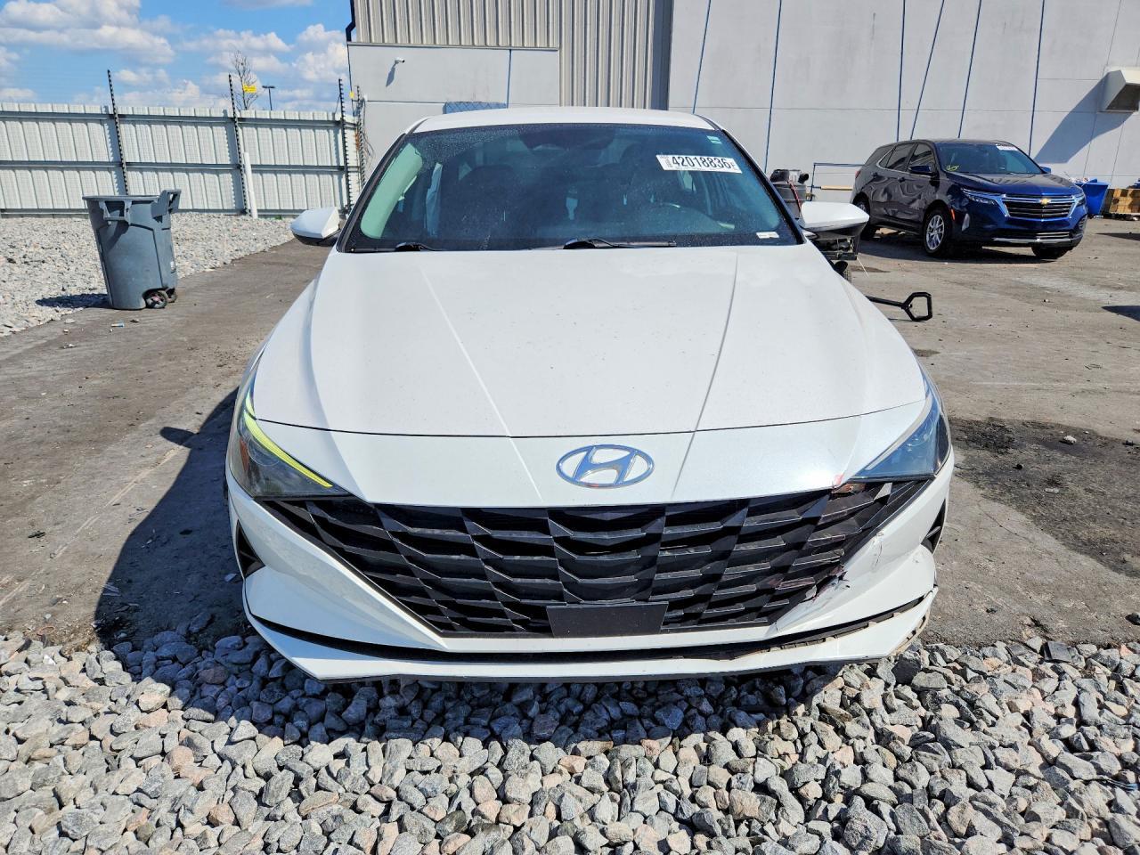 2023 Hyundai Elantra Sel - Фото 5
