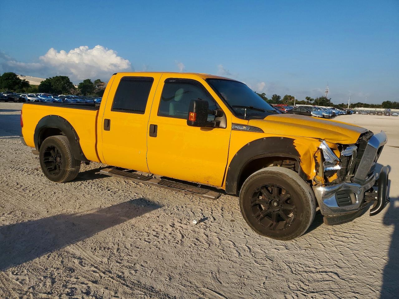 2016 Ford F250 Super Duty - Фото 4