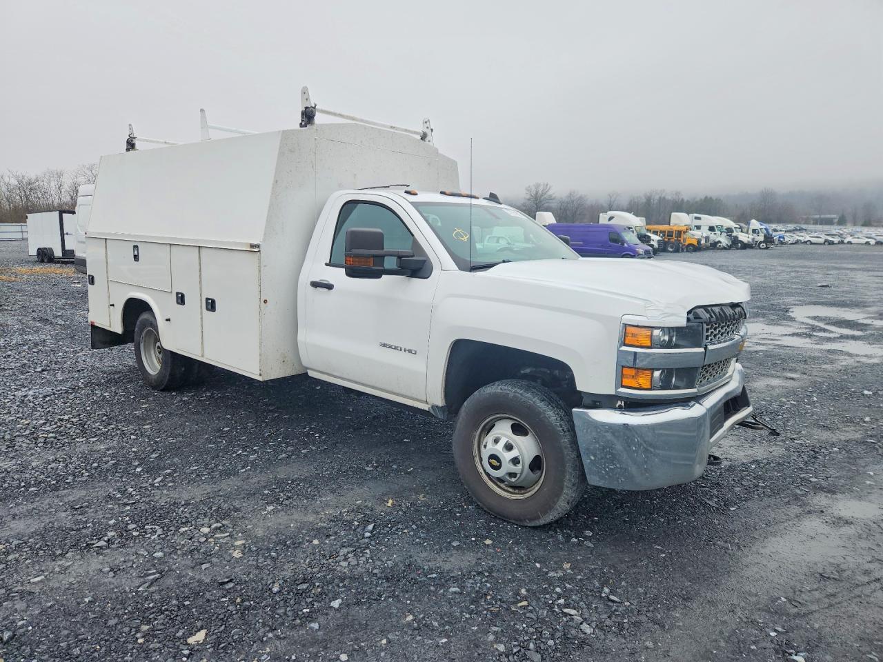 2019 Chevrolet Silverado Utility / Service Truck - Фото 4