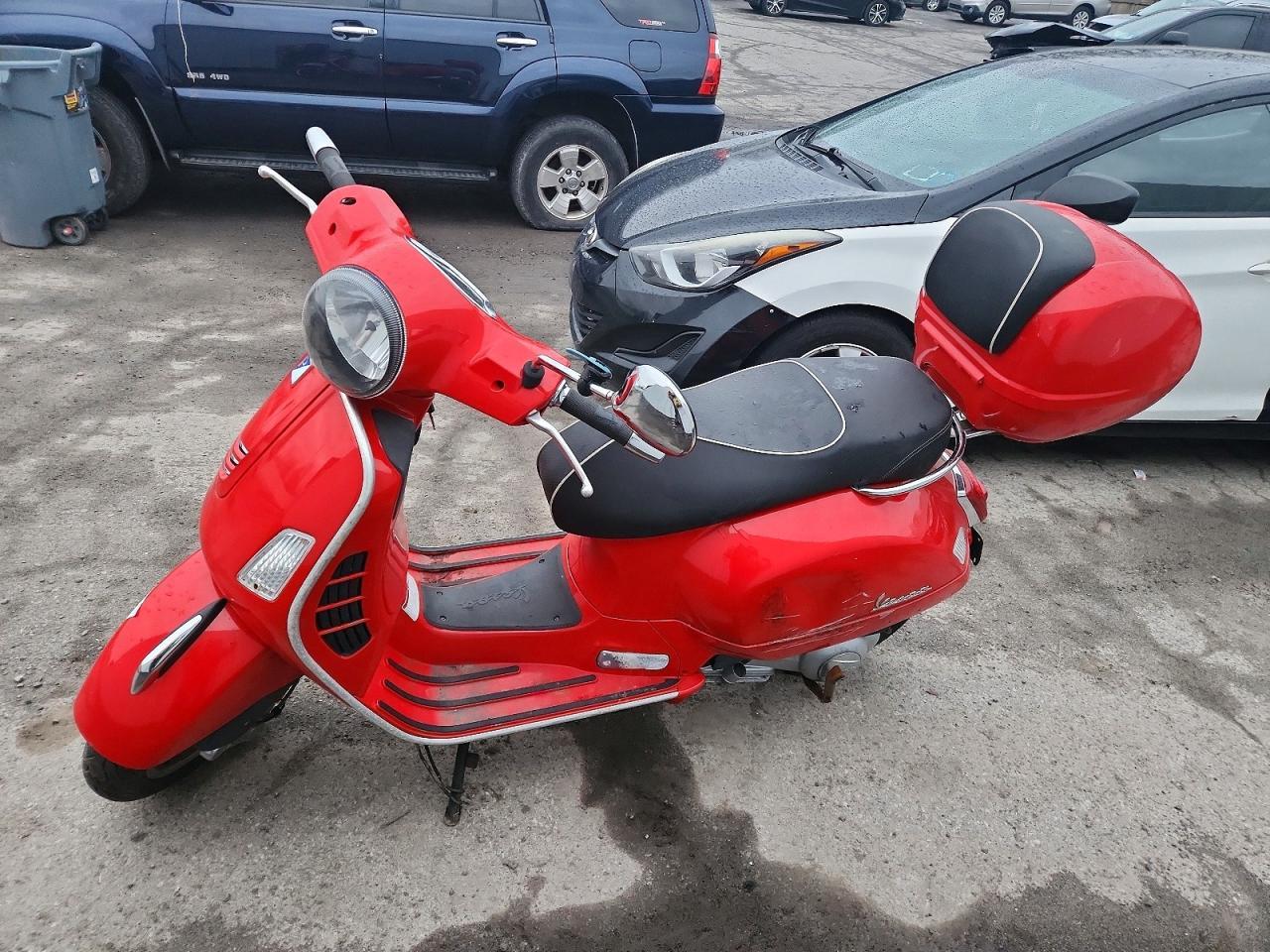 2018 Vespa Gts - Фото 3
