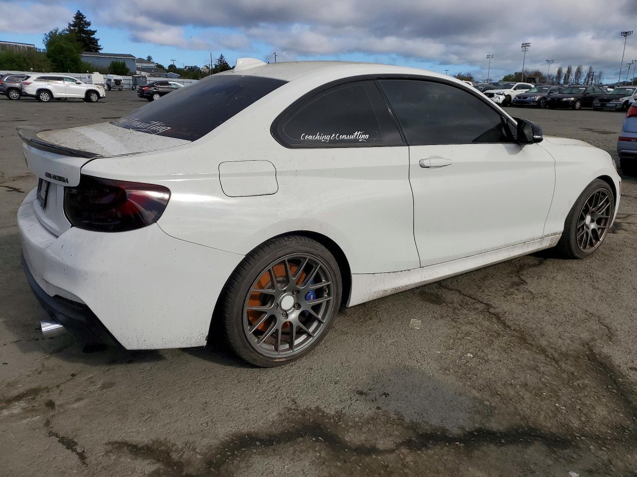 2016 BMW M235I - Фото 3