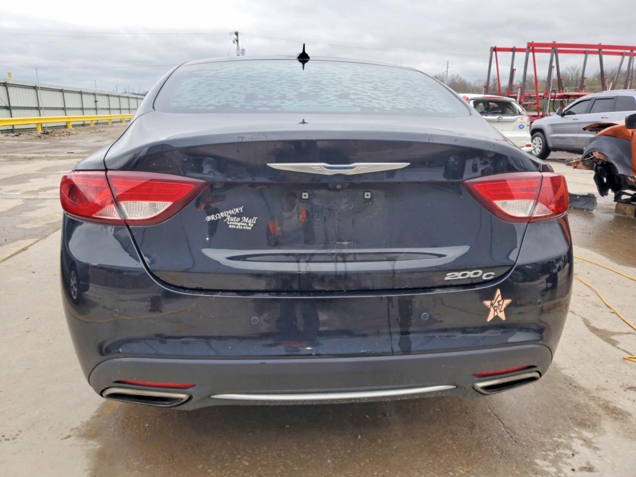 2015 Chrysler 200 C - Фото 6