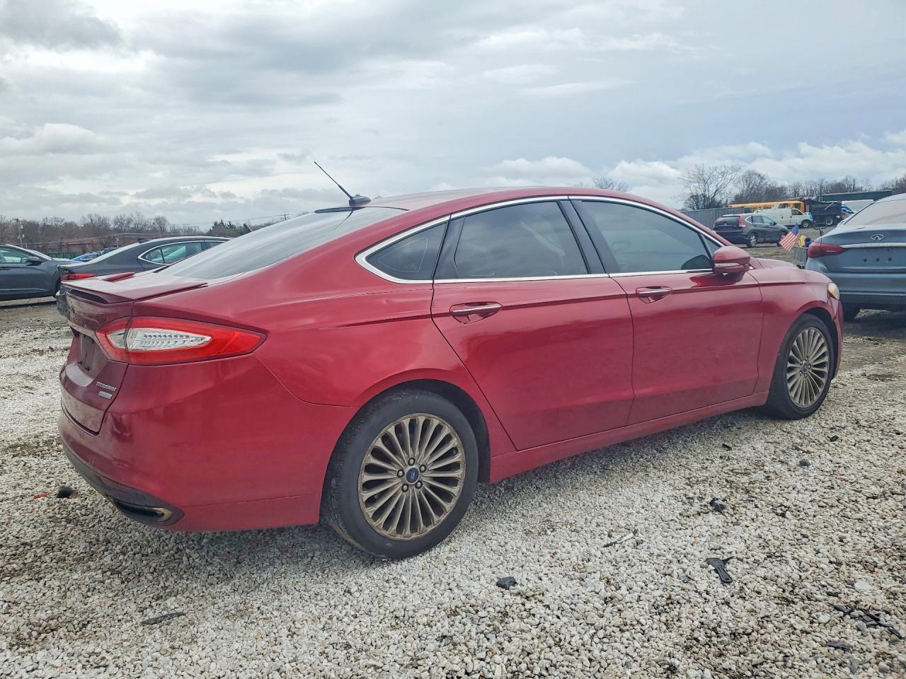 2015 Ford Fusion Titanium - Фото 3