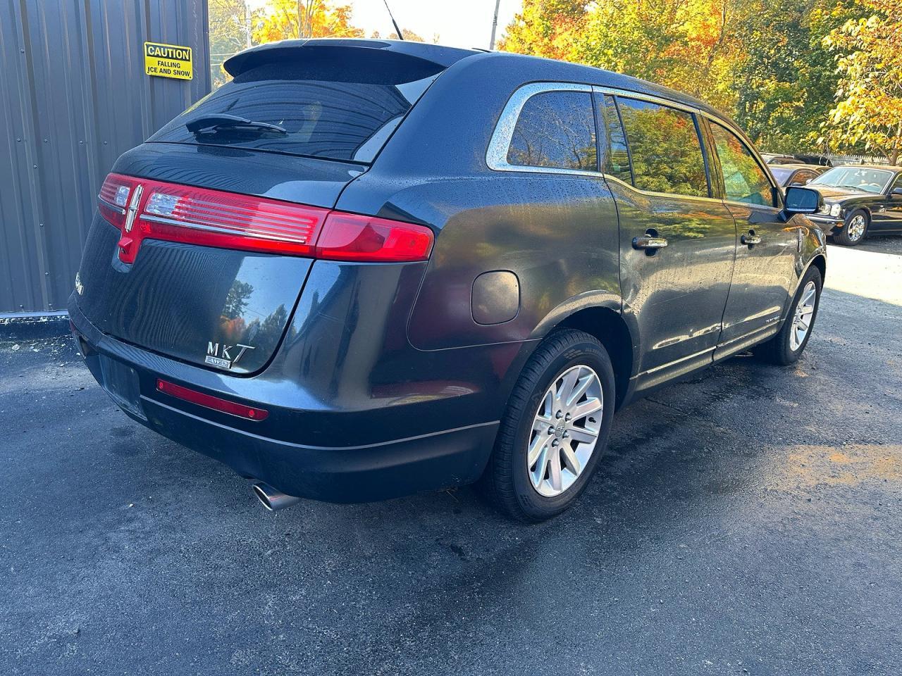 2015 Lincoln Mkt - Фото 4