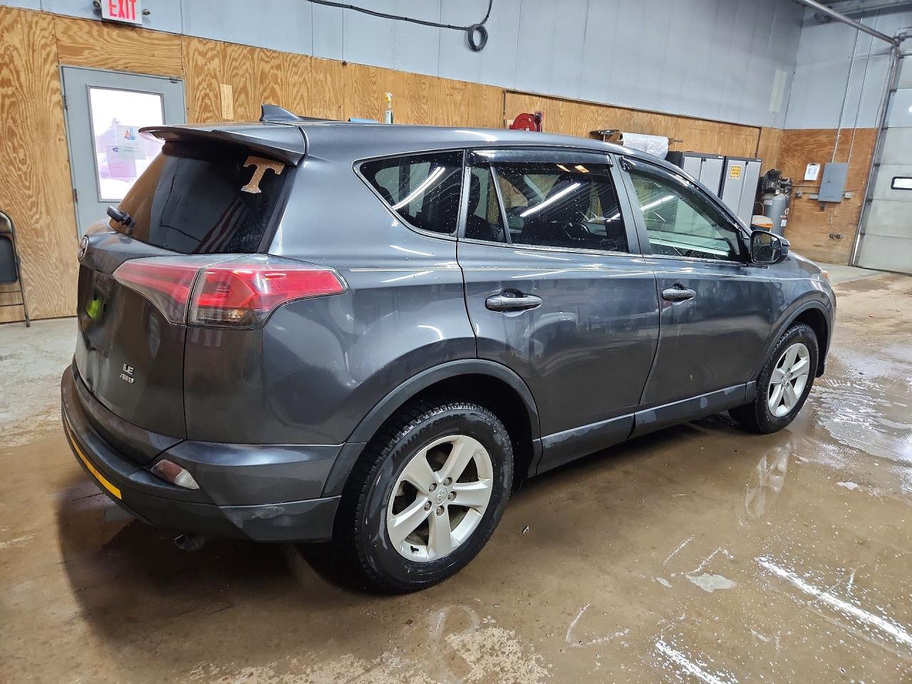 2017 Toyota Rav4 Le - Фото 3